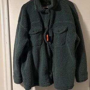 32 degrees  Sherpa green jacket